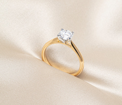Diamond Venetian Ring