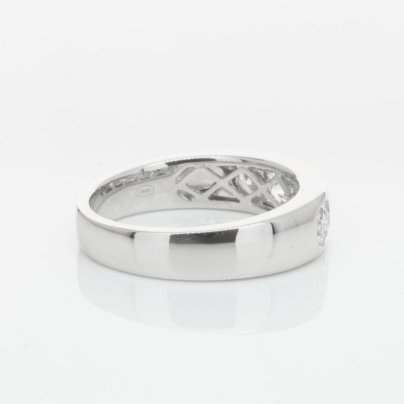 18ct White Gold 1.01ct Diamond Loire Ring-Ring-Walker & Hall