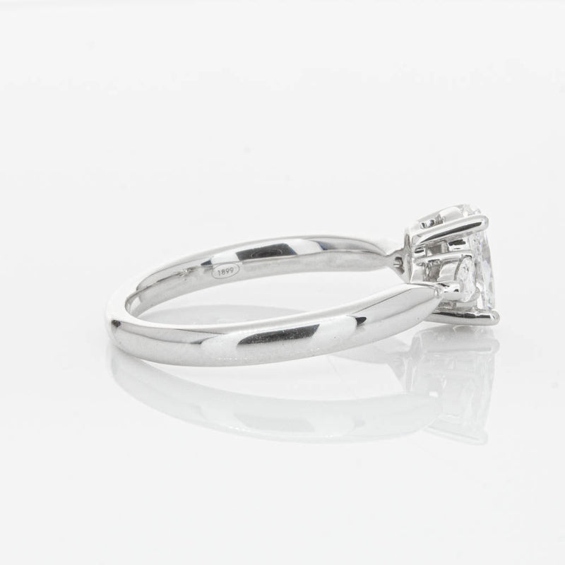 18ct White Gold Oval Cut Diamond Ayla Ring-Ring-Walker & Hall
