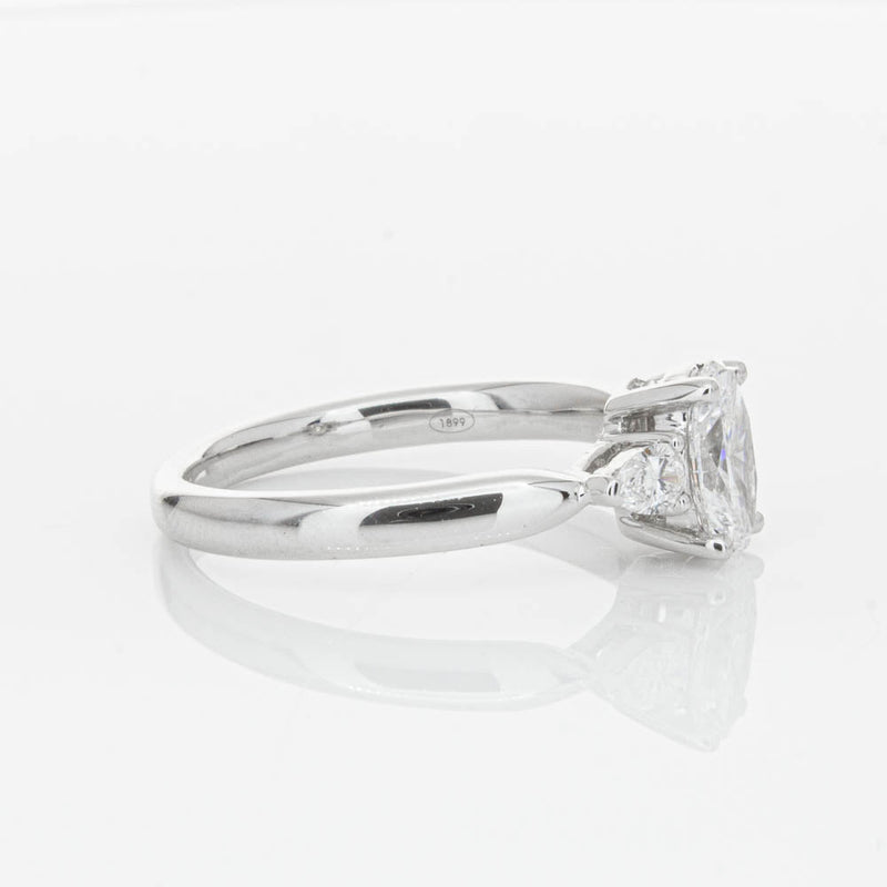 18ct White Gold Oval Cut Diamond Ayla Ring-Ring-Walker & Hall