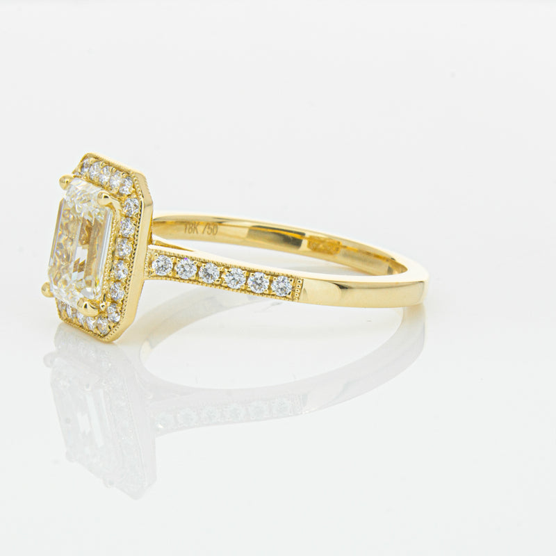 18ct Yellow Gold 1.51ct Emerald Cut Diamond Aria Ring-Ring-Walker & Hall