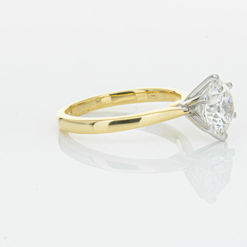 18ct Yellow Gold 2.01ct Diamond Capri Ring-Ring-Walker & Hall