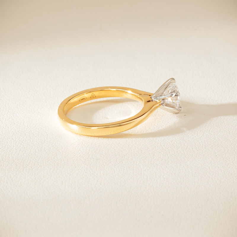 18ct Yellow Gold 1.07ct Reclaimed Diamond Capri Ring - Ring - Walker & Hall