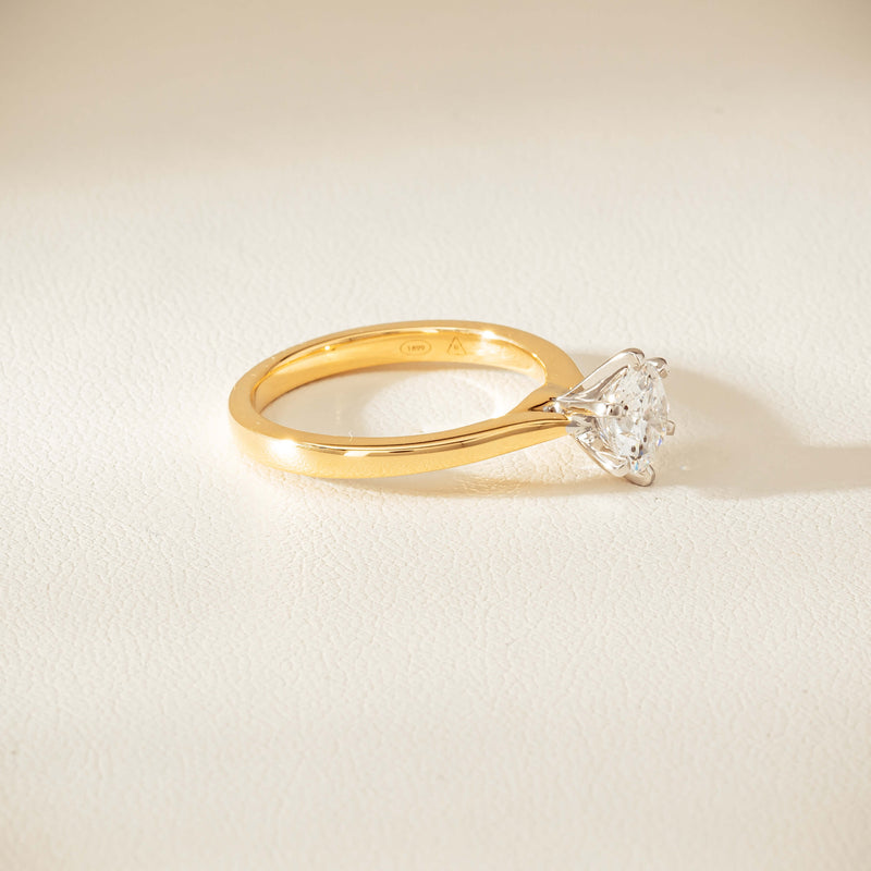 18ct Yellow Gold 1.07ct Reclaimed Diamond Capri Ring - Ring - Walker & Hall