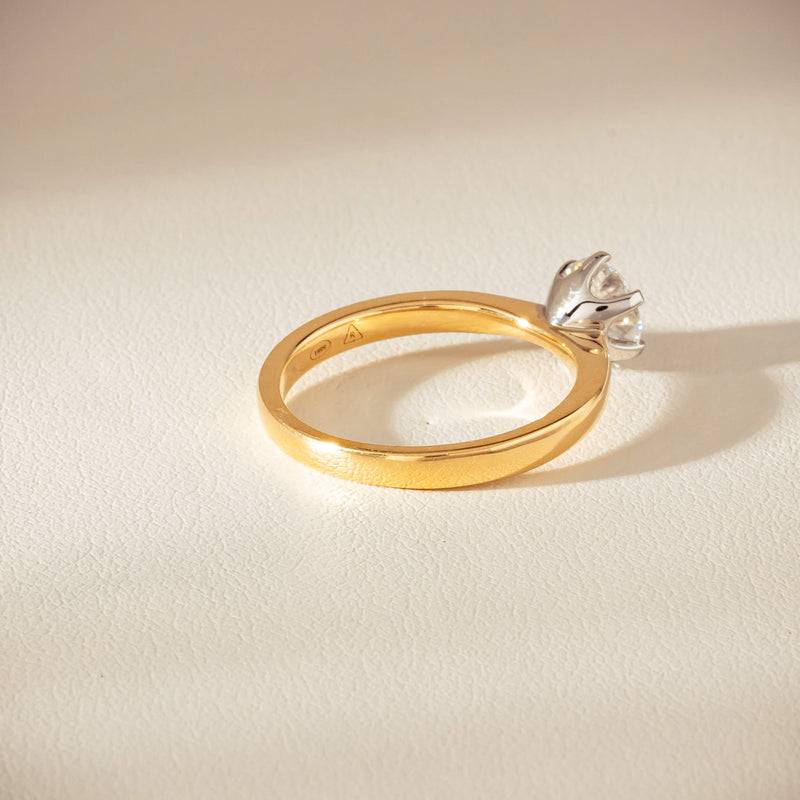 18ct Yellow Gold 1.00ct Reclaimed Diamond Nova Ring - Ring - Walker & Hall