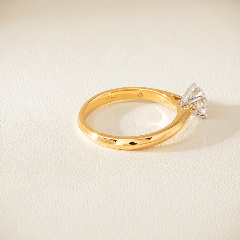 18ct Yellow Gold .72ct Reclaimed Diamond Venetian Ring - Ring - Walker & Hall