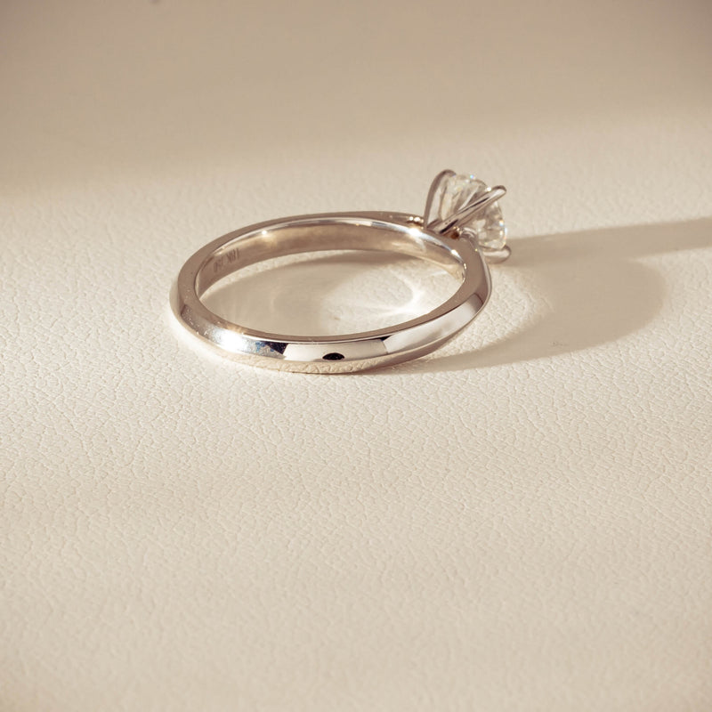 18ct White Gold .78ct Reclaimed Diamond Venetian Ring - Ring - Walker & Hall