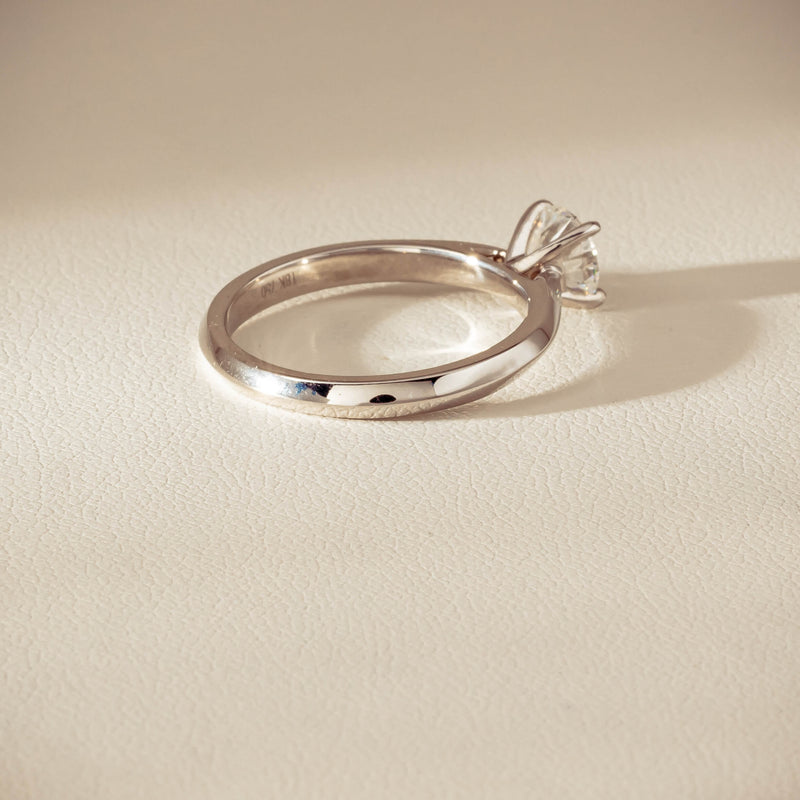 18ct White Gold .78ct Reclaimed Diamond Venetian Ring - Ring - Walker & Hall