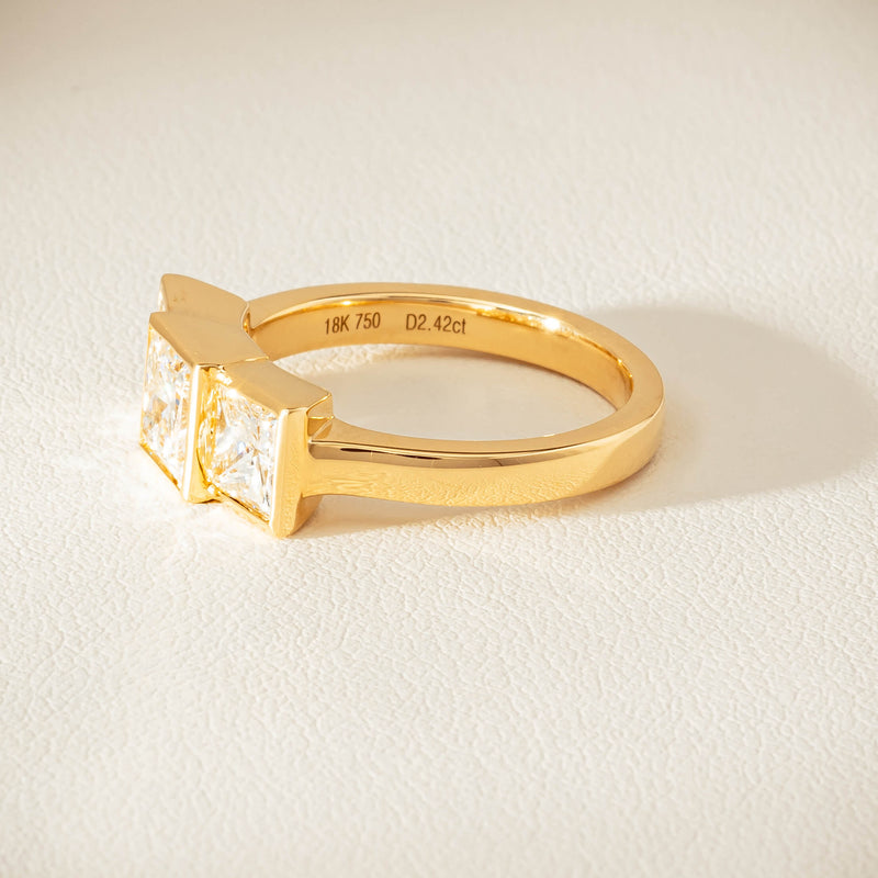 18ct Yellow Gold 2.42ct Reclaimed Princess-Cut Diamond Ring