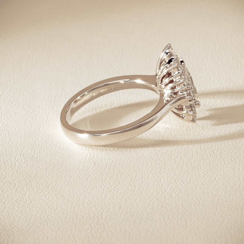 18ct White Gold 1.03ct Pear Cut Reclaimed Diamond Belle Ring - Ring - Walker & Hall