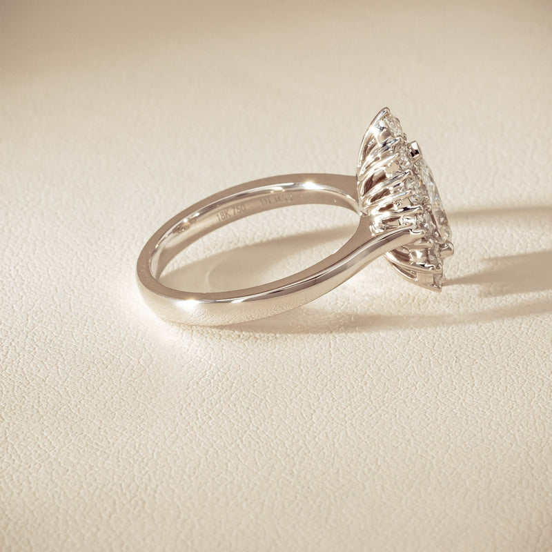 18ct White Gold 1.03ct Pear Cut Reclaimed Diamond Belle Ring - Ring - Walker & Hall