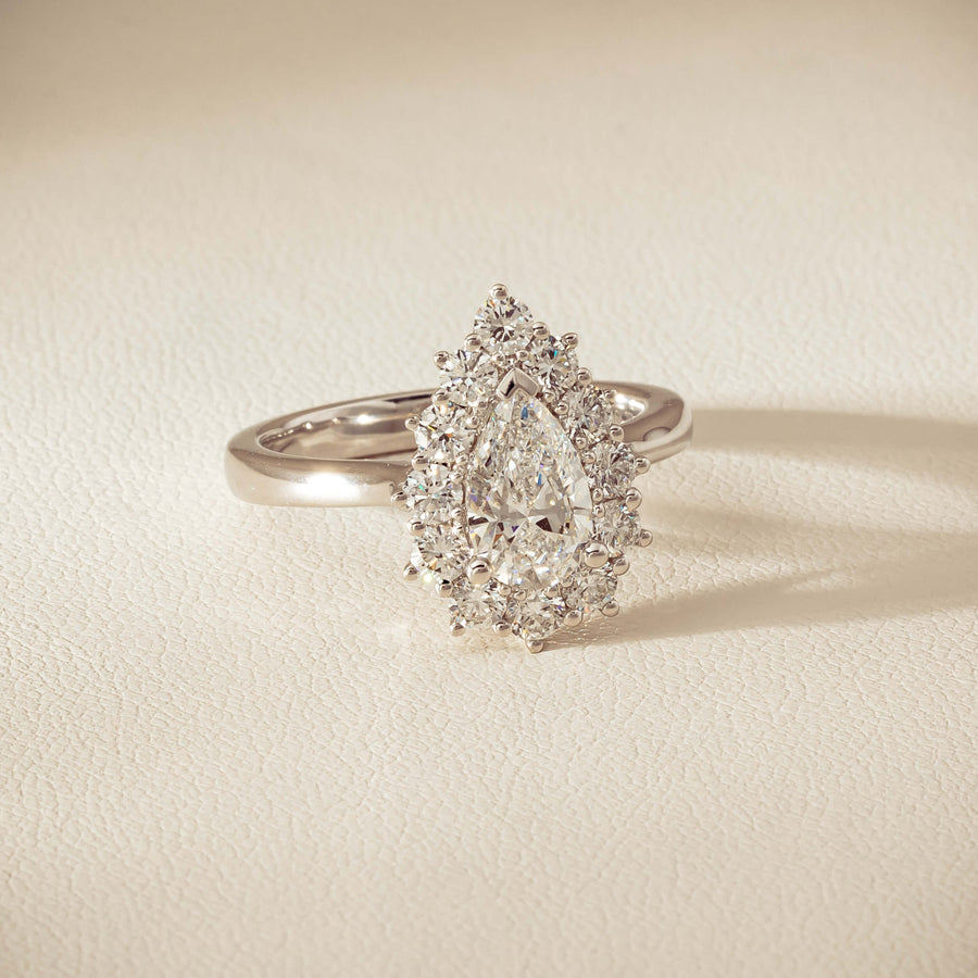 18ct White Gold 1.03ct Pear Cut Reclaimed Diamond Belle Ring - Ring - Walker & Hall