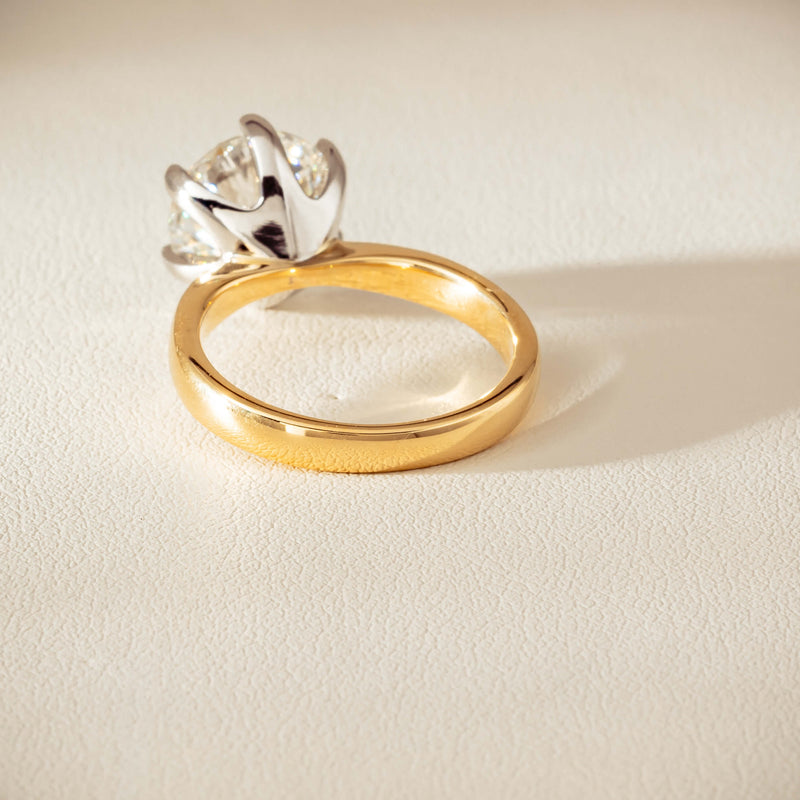 18ct Yellow Gold 4.01ct Diamond Nova Ring - Ring - Walker & Hall