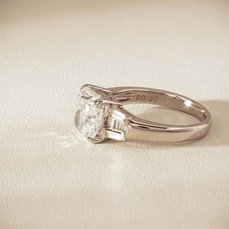 001-13847_08 - Walker & Hall