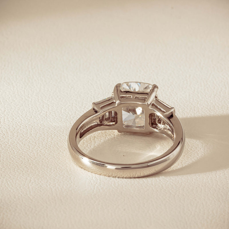 001-13847_20 - Walker & Hall