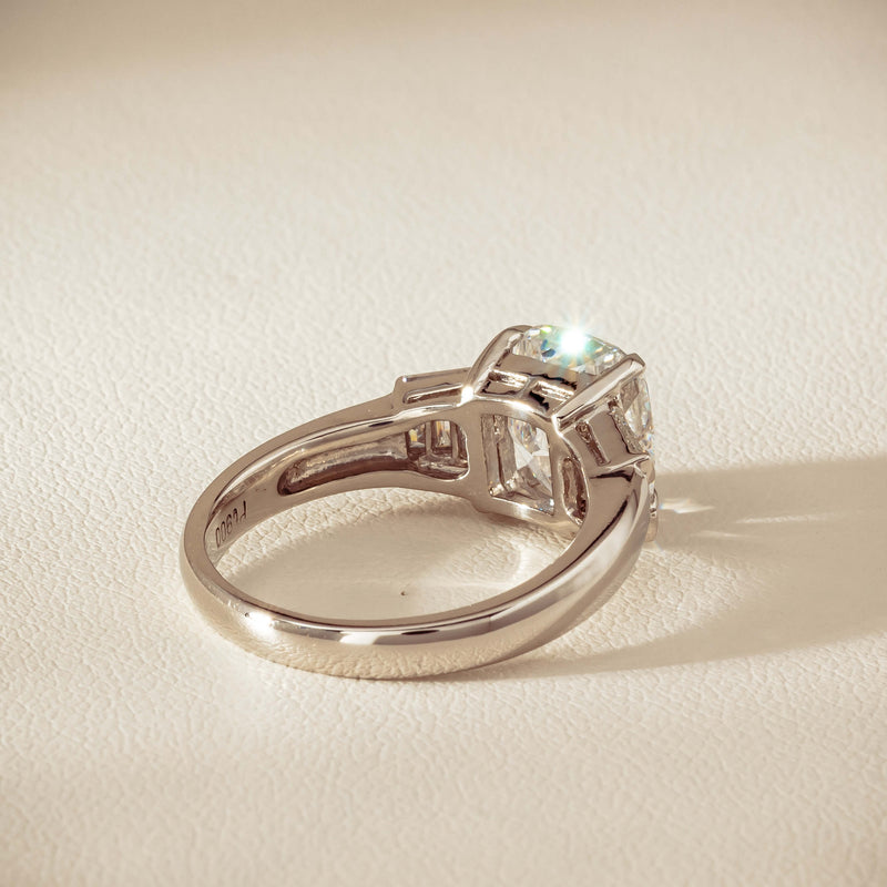 001-13847_23 - Walker & Hall