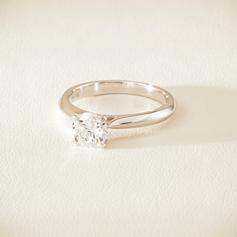 18ct White Gold 1.00ct D VS2 Diamond Venetian Ring - Ring - Walker & Hall