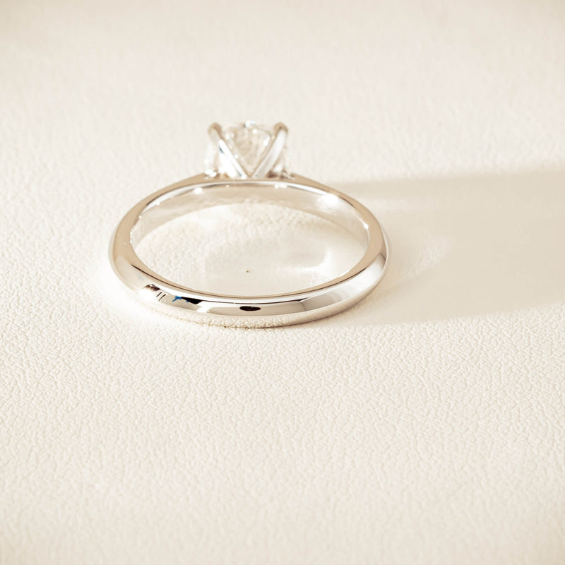 18ct White Gold 1.00ct D VS2 Diamond Venetian Ring - Ring - Walker & Hall