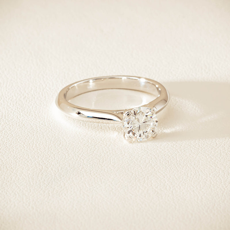 18ct White Gold 1.00ct D VS2 Diamond Venetian Ring - Ring - Walker & Hall