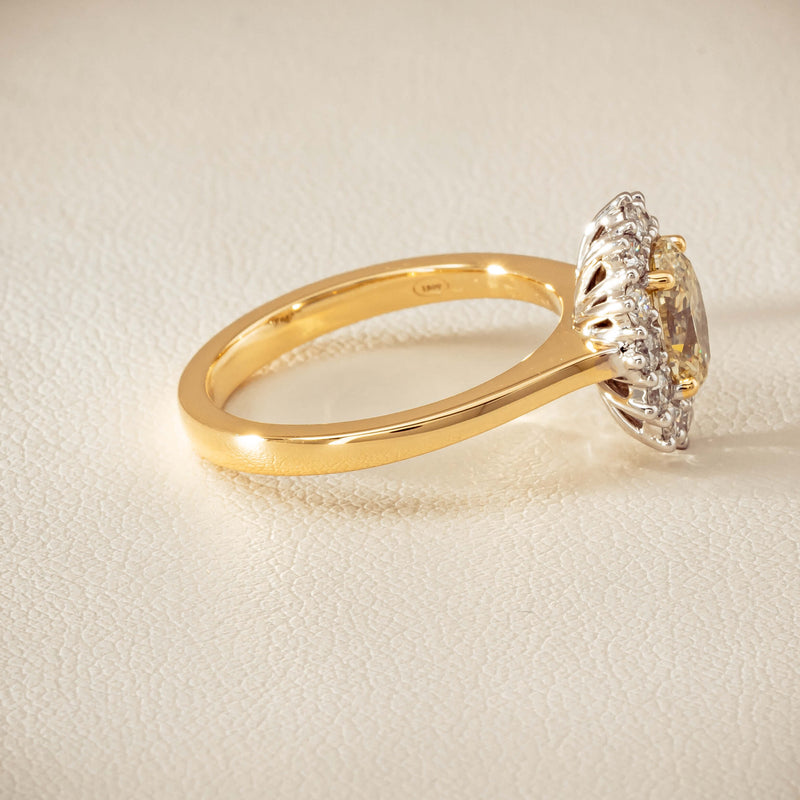 18ct Yellow Gold 1.01ct Fancy Oval Diamond Belle Ring - Ring - Walker & Hall