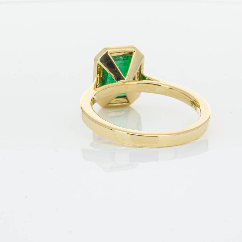 18ct Yellow Gold Emerald Ring-Ring-Walker & Hall