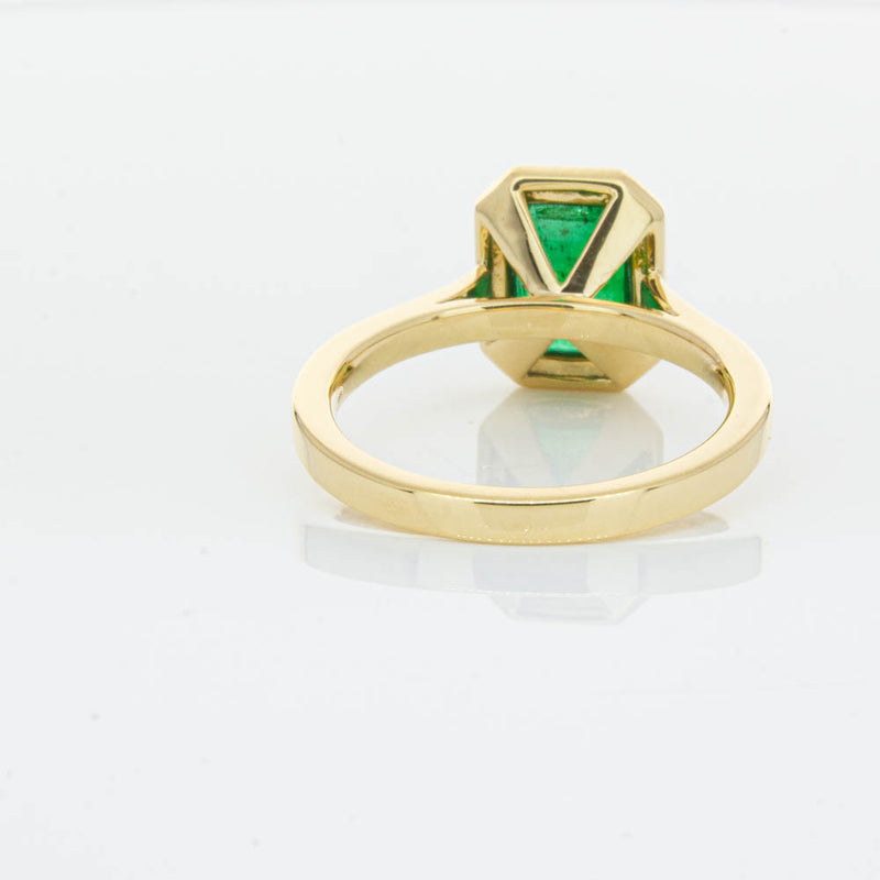 18ct Yellow Gold Emerald Ring-Ring-Walker & Hall