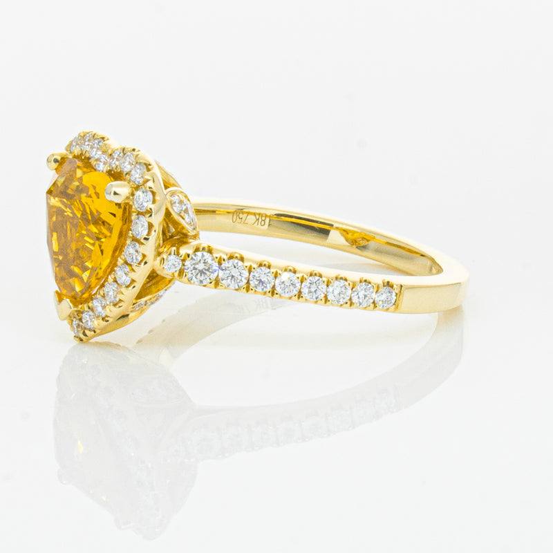 18ct Yellow Gold 2.53ct Golden Sapphire & Diamond Sierra Ring-Ring-Walker & Hall