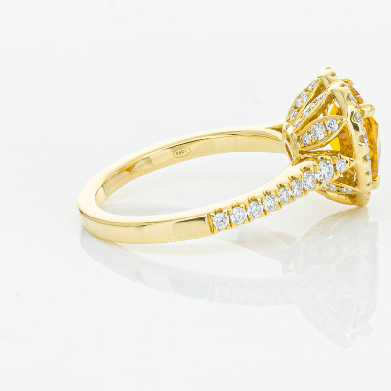 18ct Yellow Gold 2.53ct Golden Sapphire & Diamond Sierra Ring-Ring-Walker & Hall