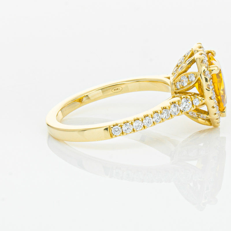 18ct Yellow Gold 2.53ct Golden Sapphire & Diamond Sierra Ring-Ring-Walker & Hall