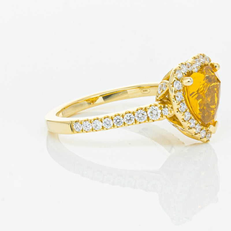 18ct Yellow Gold 2.53ct Golden Sapphire & Diamond Sierra Ring-Ring-Walker & Hall