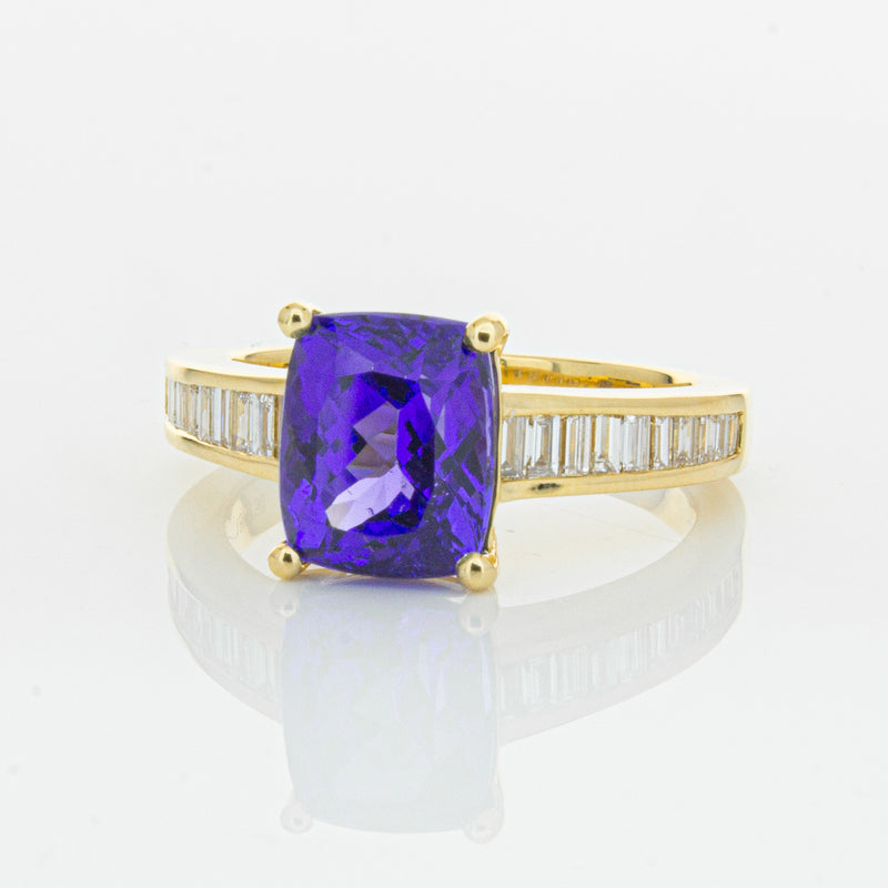 18ct Yellow Gold Tanzanite & Diamond Ring-Ring-Walker & Hall