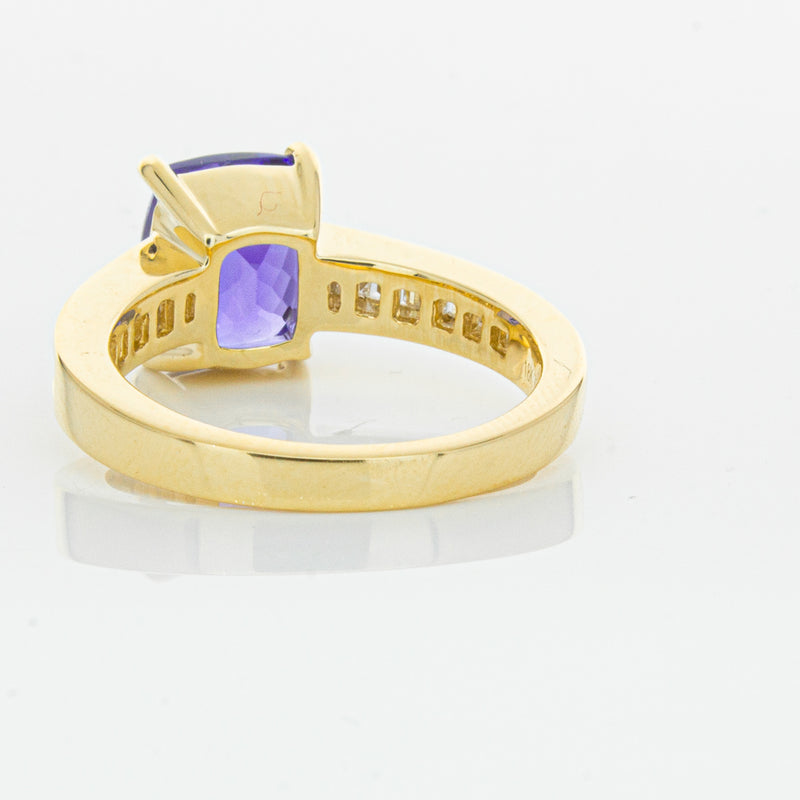 18ct Yellow Gold Tanzanite & Diamond Ring-Ring-Walker & Hall