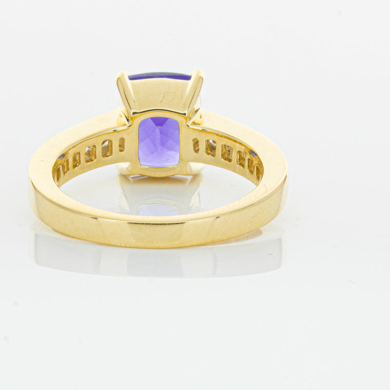 18ct Yellow Gold Tanzanite & Diamond Ring-Ring-Walker & Hall