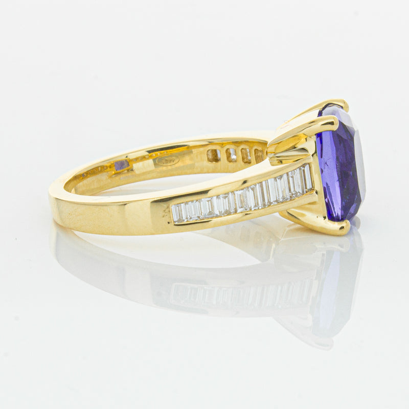 18ct Yellow Gold Tanzanite & Diamond Ring-Ring-Walker & Hall
