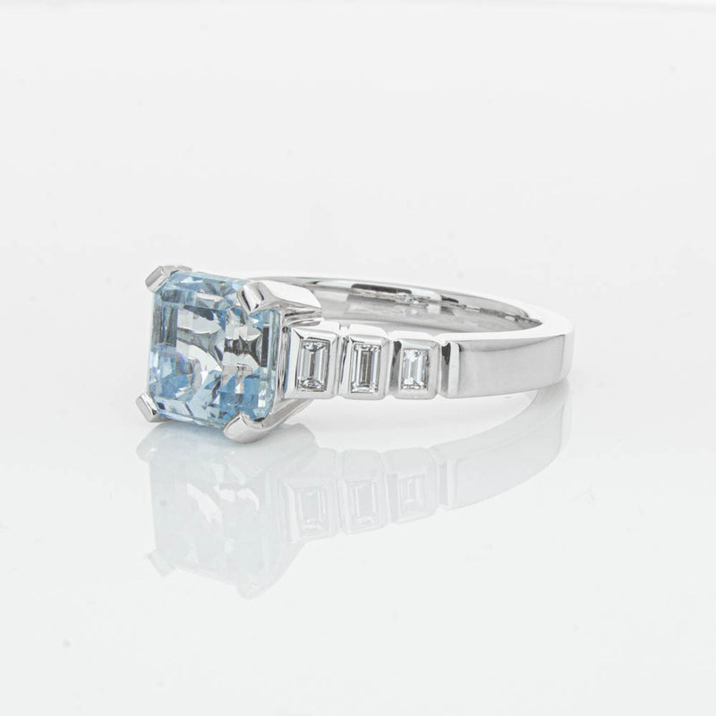 18ct White Gold 2.48ct Aquamarine & Diamond Ring-Ring-Walker & Hall