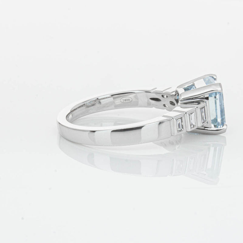 18ct White Gold 2.48ct Aquamarine & Diamond Ring-Ring-Walker & Hall