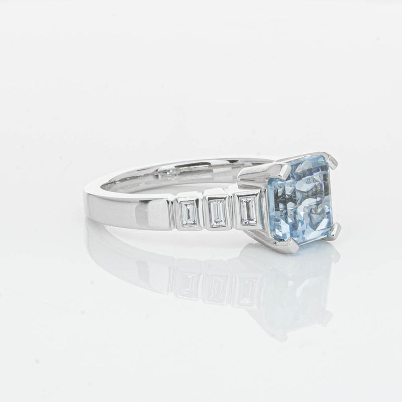 18ct White Gold 2.48ct Aquamarine & Diamond Ring-Ring-Walker & Hall