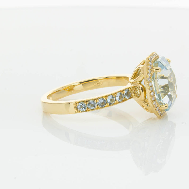 18ct Yellow Gold Aquamarine Octavex Ring-Ring-Walker & Hall