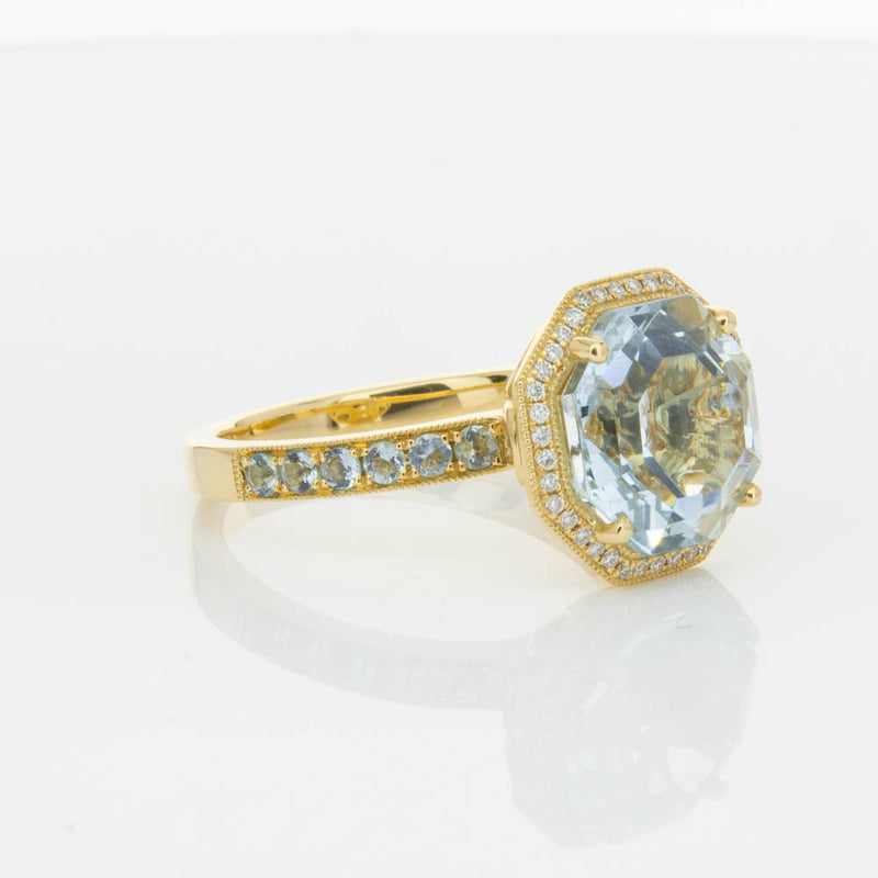 18ct Yellow Gold Aquamarine Octavex Ring-Ring-Walker & Hall