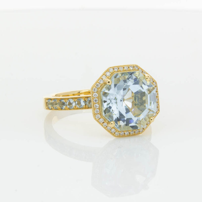 18ct Yellow Gold Aquamarine Octavex Ring-Ring-Walker & Hall