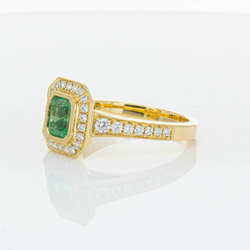 18ct Yellow Gold Emerald Ring-Ring-Walker & Hall
