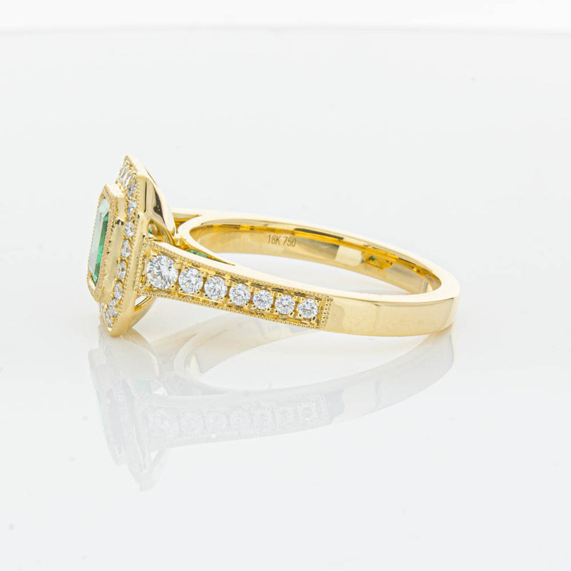 18ct Yellow Gold Emerald Ring-Ring-Walker & Hall
