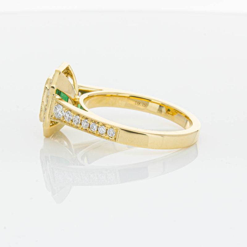 18ct Yellow Gold Emerald Ring-Ring-Walker & Hall