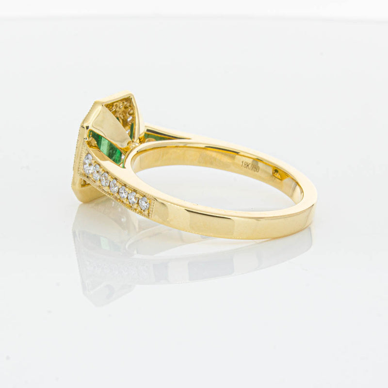 18ct Yellow Gold Emerald Ring-Ring-Walker & Hall