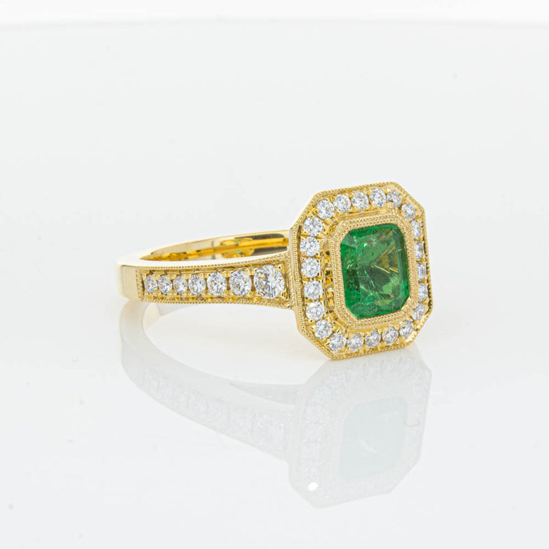 18ct Yellow Gold Emerald Ring-Ring-Walker & Hall