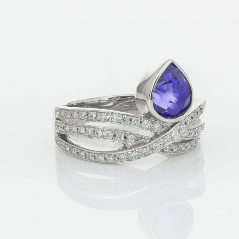 Deja Vu Platinum 1.73ct Sapphire & Diamond Ring-Ring-Walker & Hall