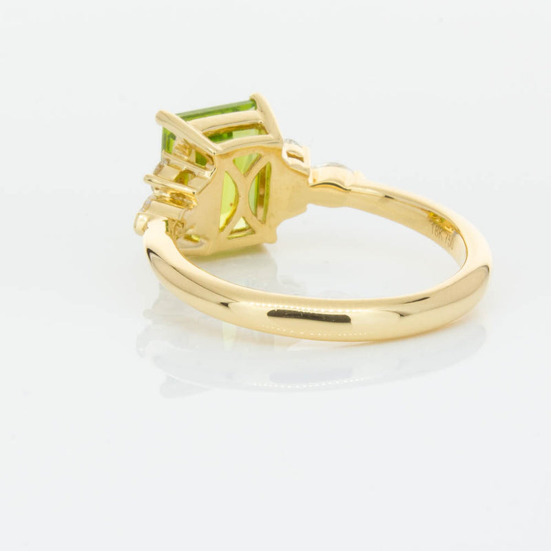 18ct Yellow Gold 2.42ct Peridot & Diamond Oriana Ring-Ring-Walker & Hall