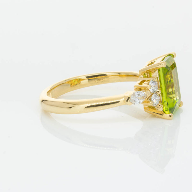 18ct Yellow Gold 2.42ct Peridot & Diamond Oriana Ring-Ring-Walker & Hall