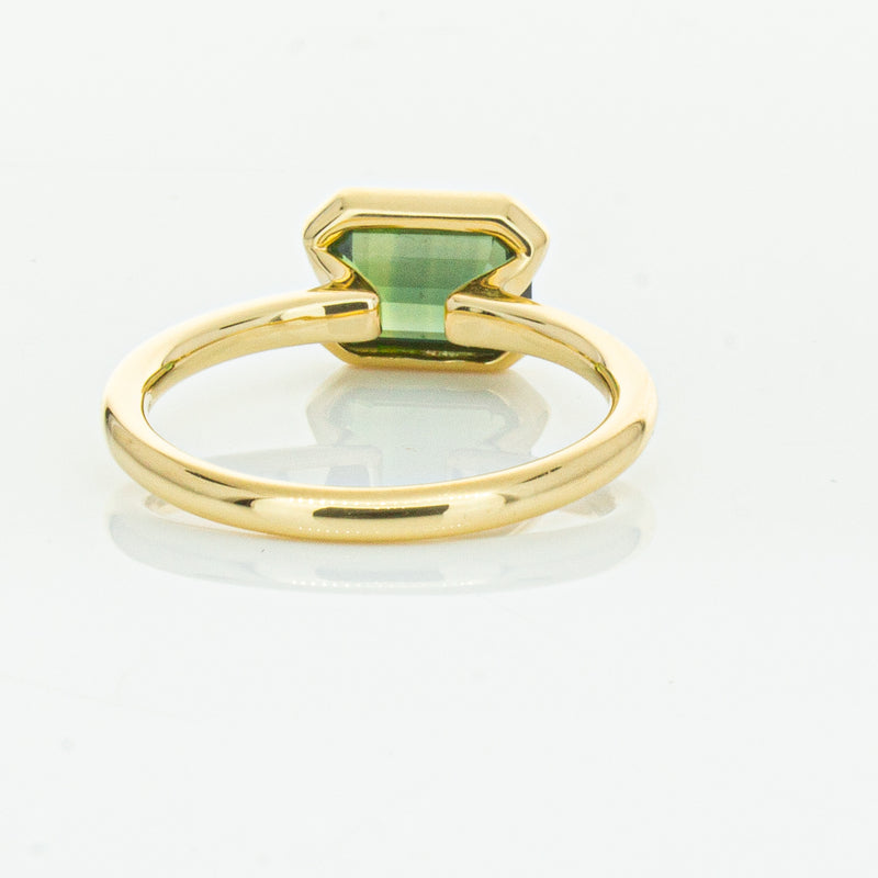 18ct Yellow Gold Green Sapphire Elle Ring-Ring-Walker & Hall