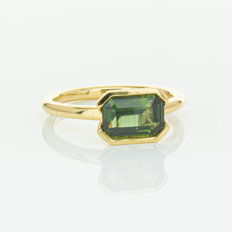 18ct Yellow Gold Green Sapphire Elle Ring-Ring-Walker & Hall